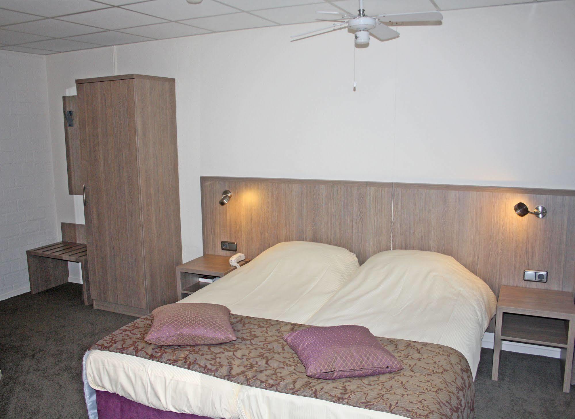 Eurohotel Leeuwarden Eksteriør billede